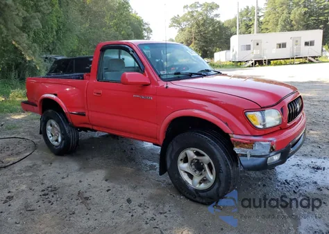 2001 Toyota Tacoma из США, поврежденный, VIN 5TEPM62N81Z732635